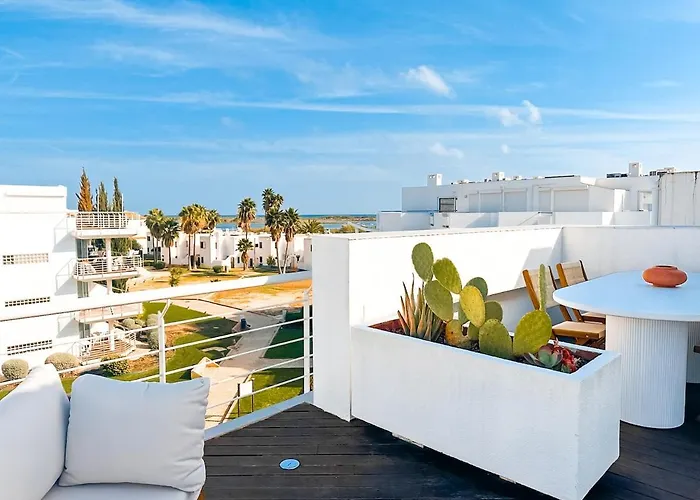 Appartement Penthouse Sea View, 2 Pools And Private Tavira