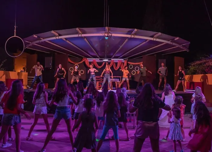 Penthouse Sea View, 2 Pools And Private Appartement *