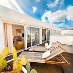 Penthouse Sea View, 2 Pools And Private 公寓 *