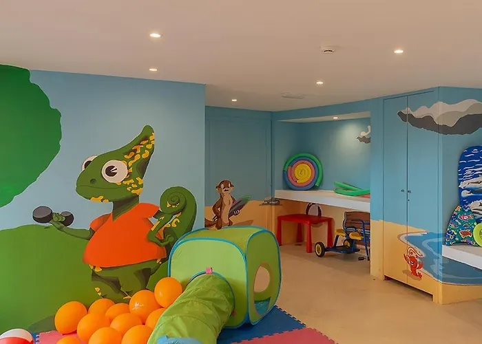 Penthouse Sea View, 2 Pools And Private * Tavira