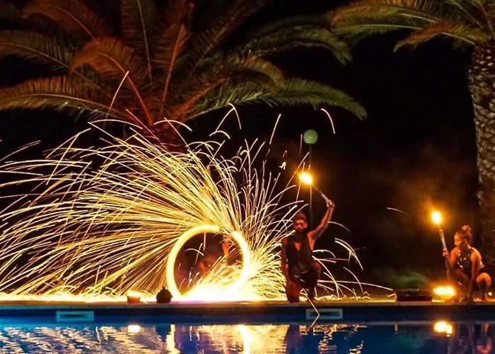 Apartment Penthouse Sea View, 2 Pools And Private